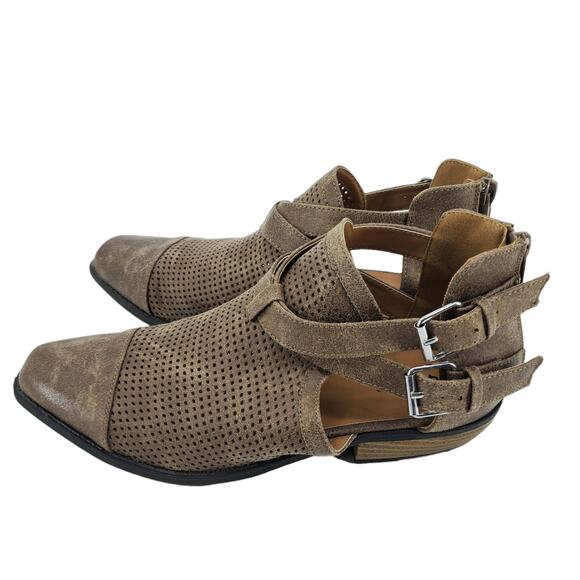 Qupid Distressed Perforated Tan Brown Heeled Open Boot Booties Vegan Women's 7 - Picture 3 of 8